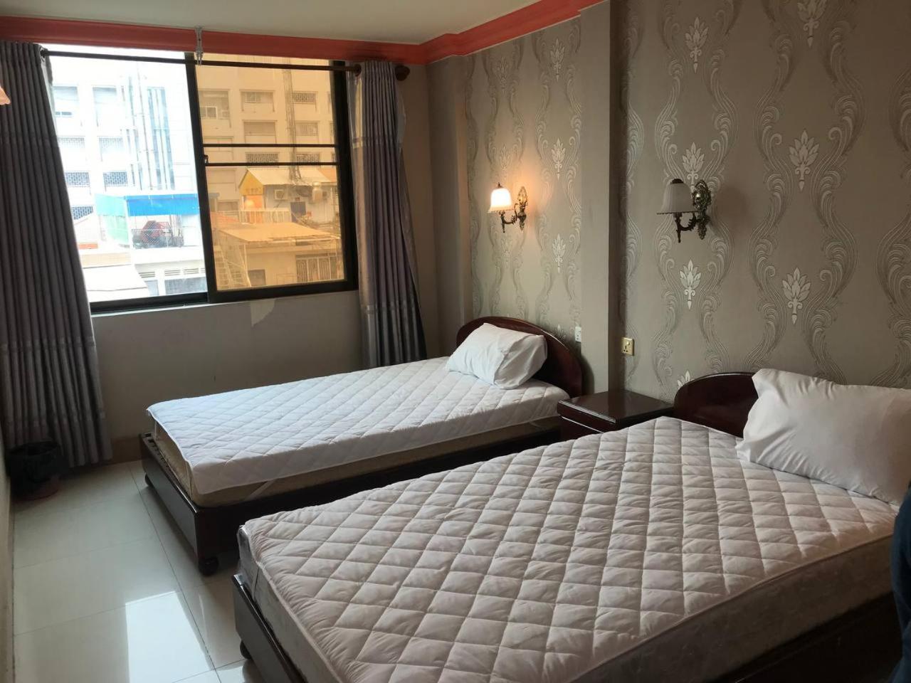 Galaxy Rs Hotel Phnom Penh Exteriör bild